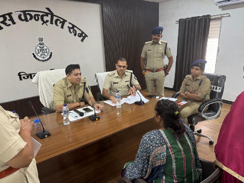 जिला पुलिस अधीक्षक ने की जन सुनवाई: